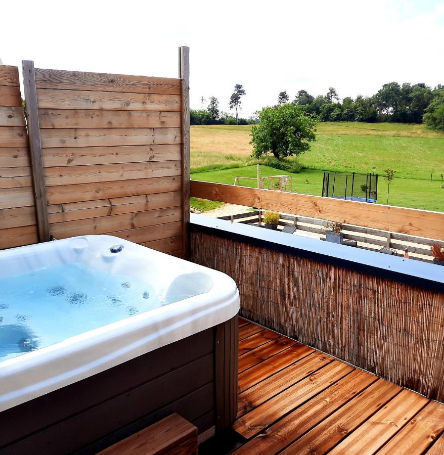 Bien Etre Simple Hotel Villajou Екстериор снимка
