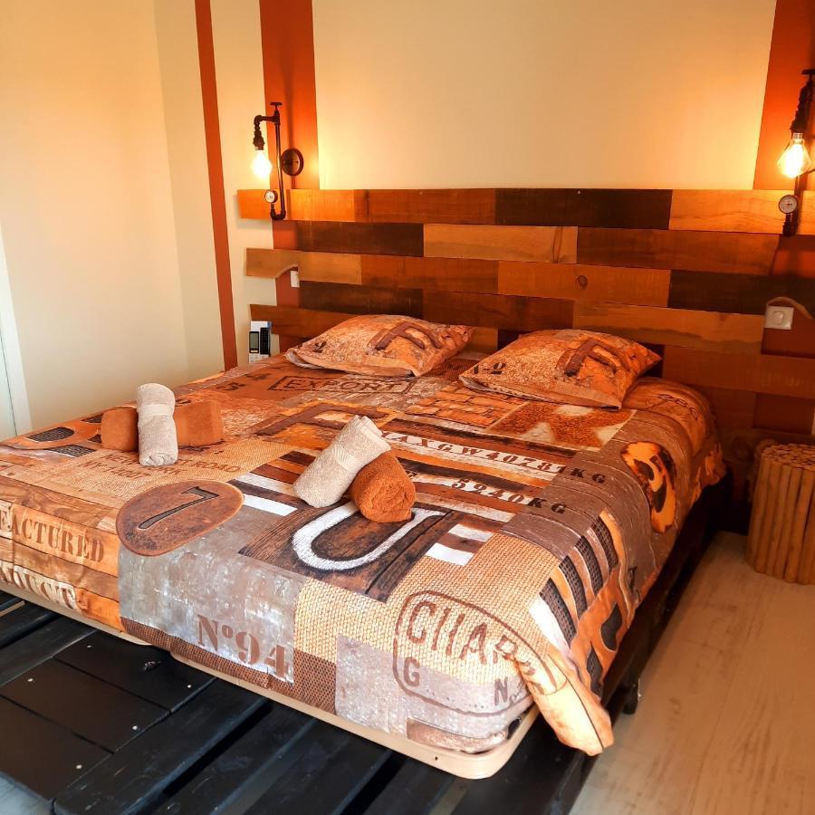Bien Etre Simple Hotel Villajou Екстериор снимка