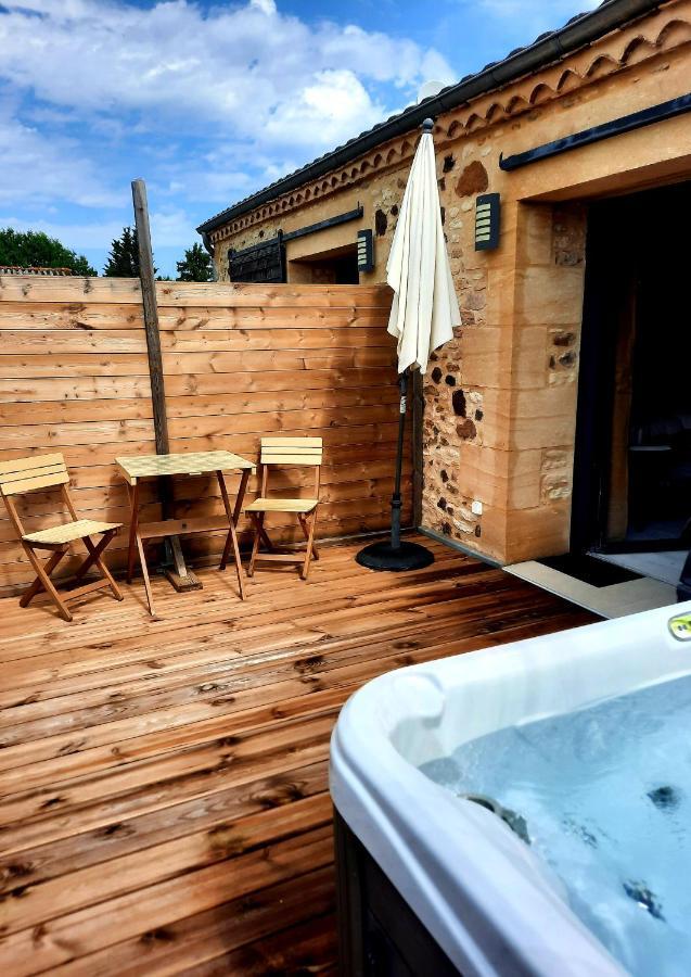 Bien Etre Simple Hotel Villajou Екстериор снимка